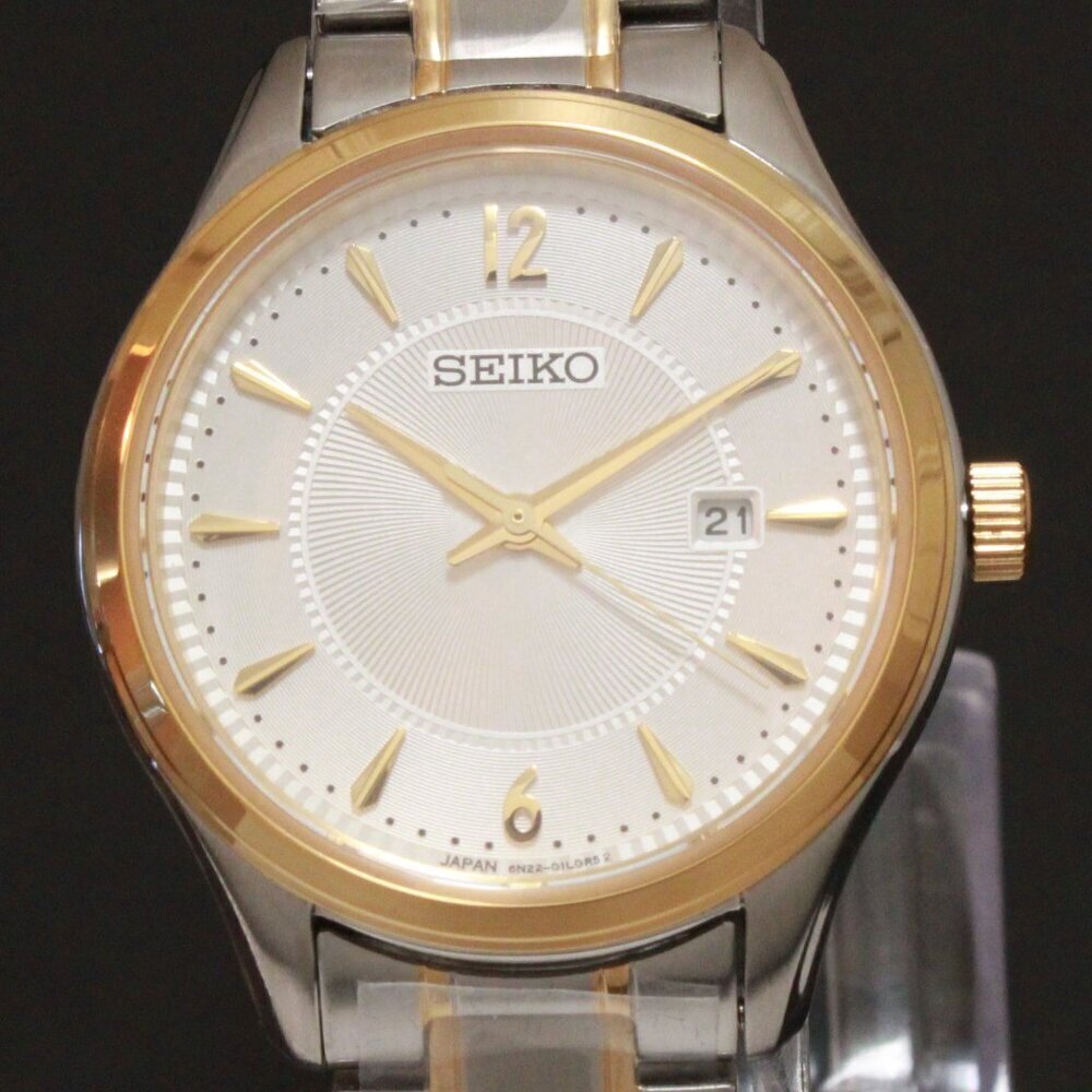 Ladies Seiko Essentials Two Tone Textured Dial 30mm - Picture 9 of 12